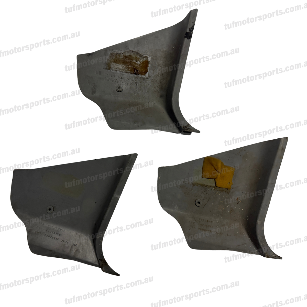 VL Calais left-hand carpeted kick panel GM 92025981, reverse stock colour examples