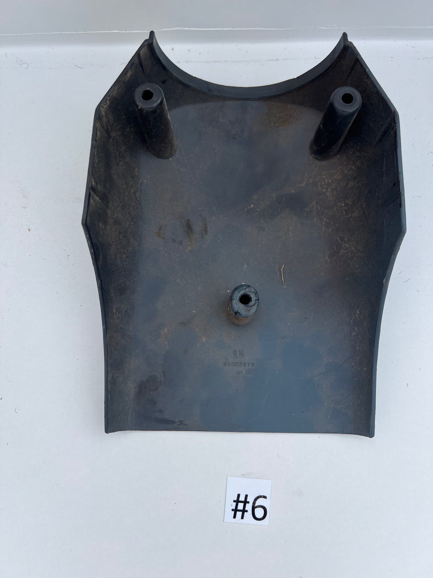 VB VC VH VK VL Steering Column Cover Lower GM 92003872