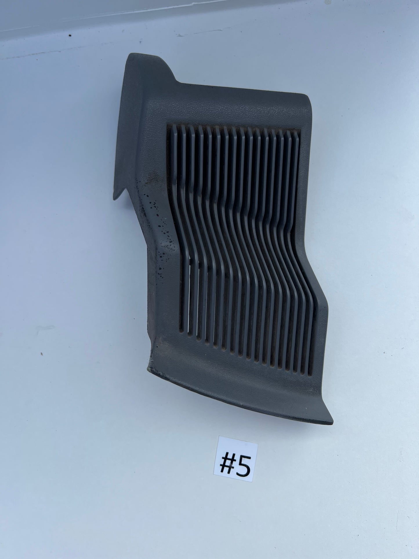 VL Commodore Speaker Grill R/H GM 92024635